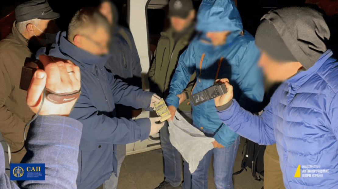 Detention of Dmytro Loban. Screenshot from the NABU video