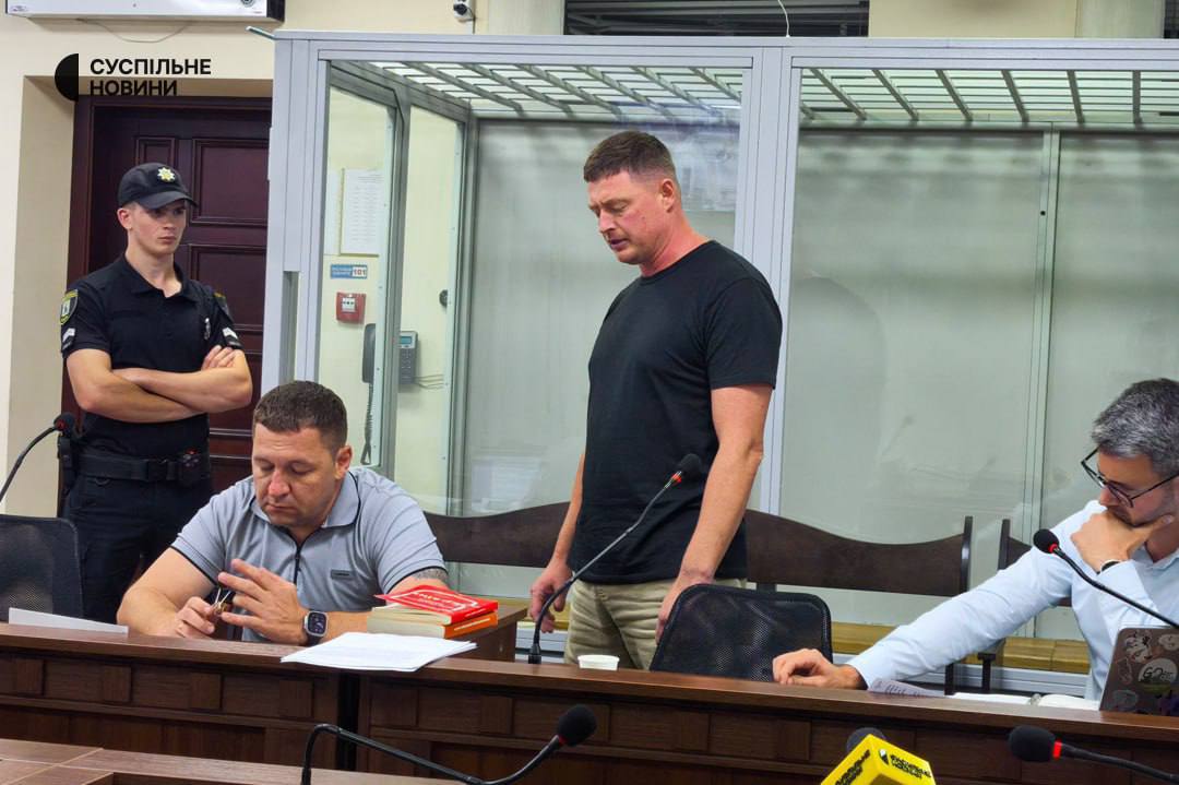 ВАКС взяв під варту командира військової частини Мишанського та директорку «Акоптерс» Сидельникову