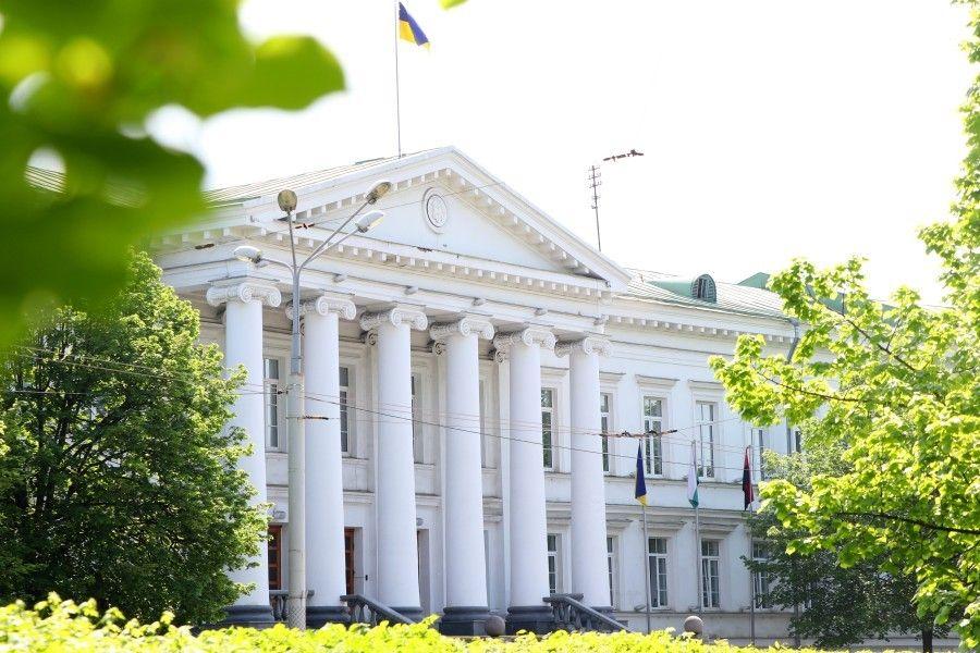 НАБУ і САП викрили схему дорожніх відкатів у Полтавській міськраді: є перша запобіжка