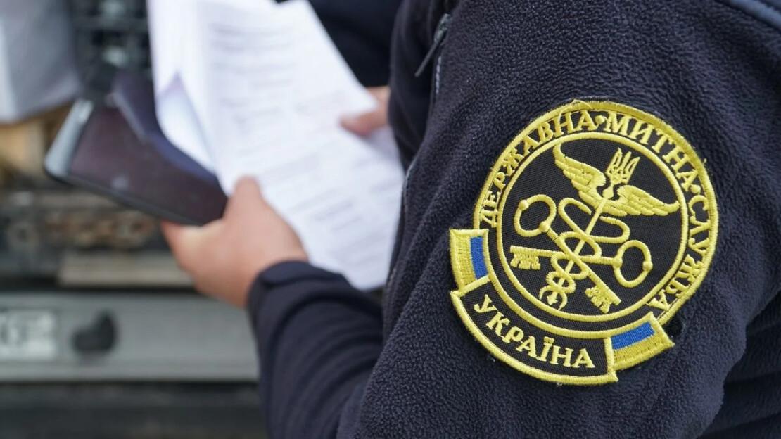 Справа держінспектора Олександра Дутка про зловживання на митниці