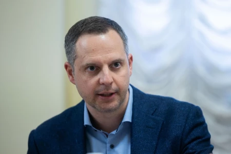 Abuse of the “Green Tariff”: NABU Puts Rostyslav Shurma and His Brother Oleh on the Wanted List