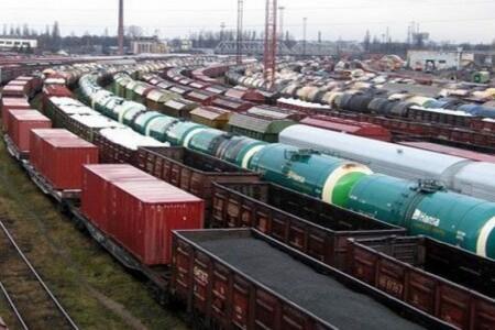 The case of Ukrzaliznytsia officials Petro Naumenko, Yurii Merkulov, and Liliia Petrenko, on granting unfounded benefits for cargo transportation