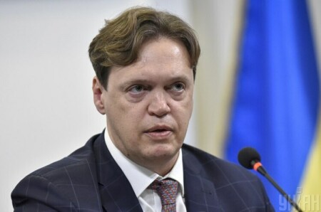 Злочинна організація у ФДМУ: справу ексголови Фонду Дмитра Сенниченка скерували до суду